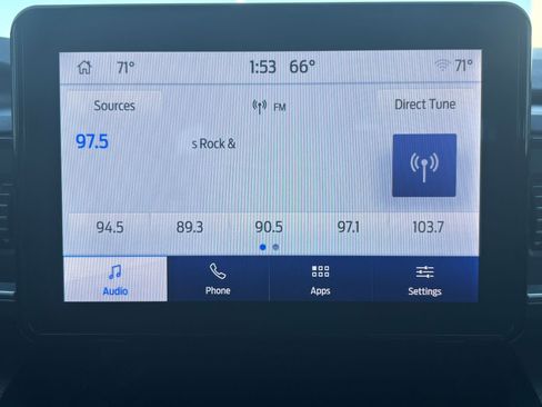 Used 2020 Ford Explorer XLT w/ Equipment Group 202A image 23