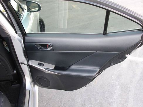 Used 2016 Lexus IS 300 AWD w/ F Sport Package image 22