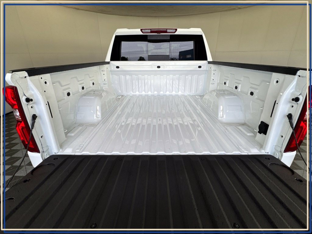 New 2026 Chevrolet Silverado 1500 RST w/ Safety Package AWD/4WD image 11