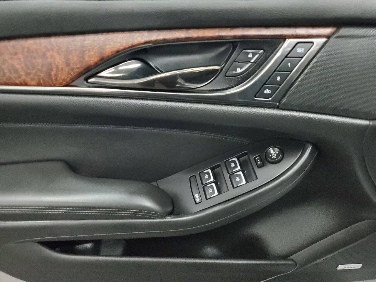Used 2019 Cadillac CTS Luxury AWD/4WD image 10
