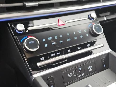 New 2026 Hyundai Santa Fe Limited AWD/4WD image 23