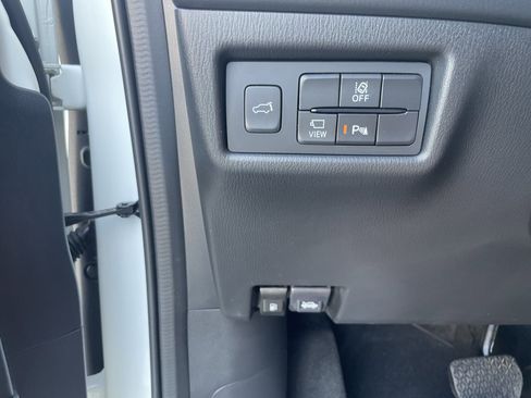 Used 2022 MAZDA CX-5 Signature image 35