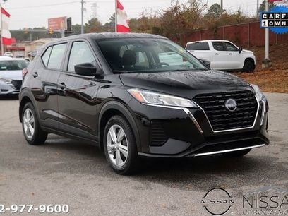 Used 2023 Nissan Kicks S