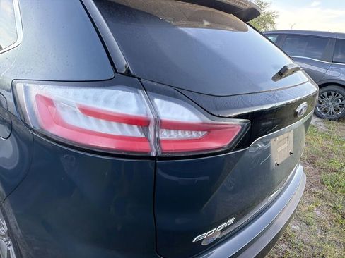 Used 2019 Ford Edge SEL w/ Equipment Group 201A image 8