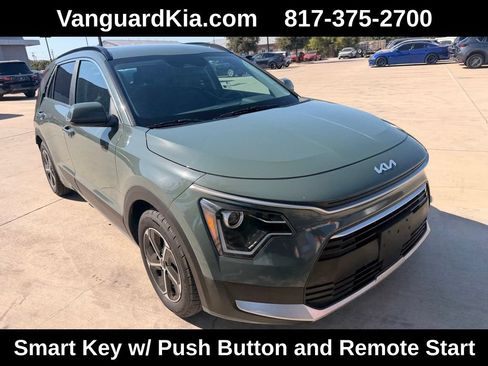 Used 2023 Kia Niro EX FWD image 5