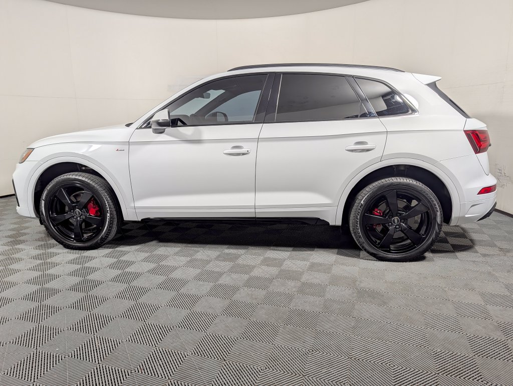 Used 2024 Audi Q5 2.0T Premium Plus w/ Premium Plus Package AWD/4WD image 5