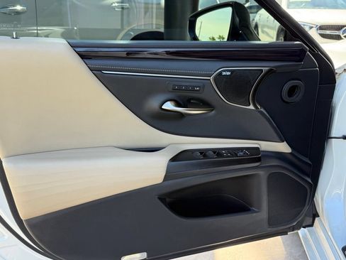 Used 2021 Lexus ES 350 w/ Accessory Package 2 FWD image 20