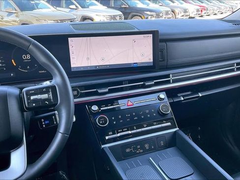 Certified 2024 Hyundai Santa Fe Limited image 6