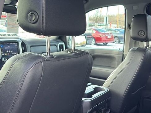 Used 2022 GMC Sierra 1500 SLT w/ SLT Convenience Package image 25