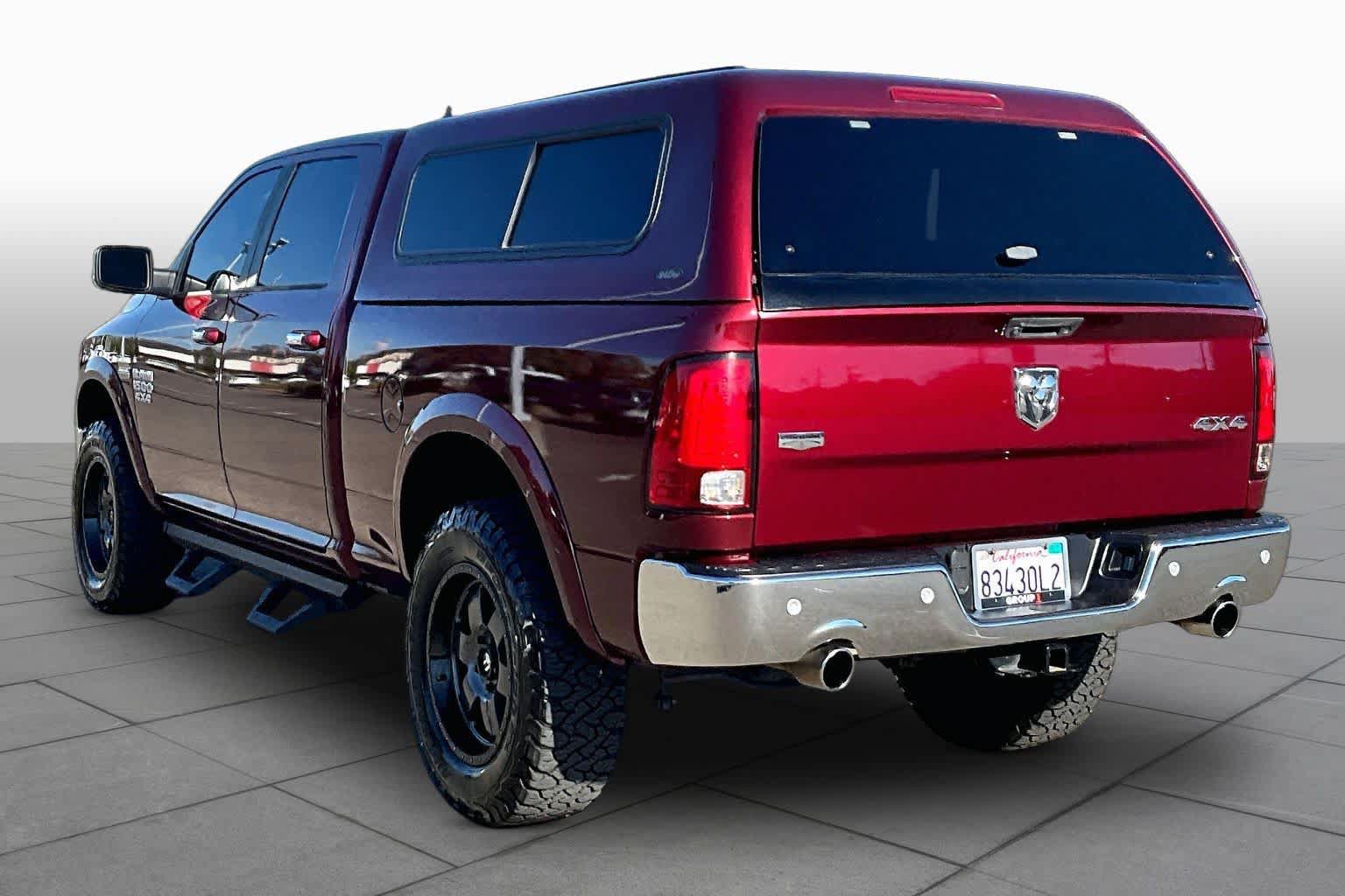 Used 2018 RAM 1500 Laramie w/ Convenience Group AWD/4WD image 11