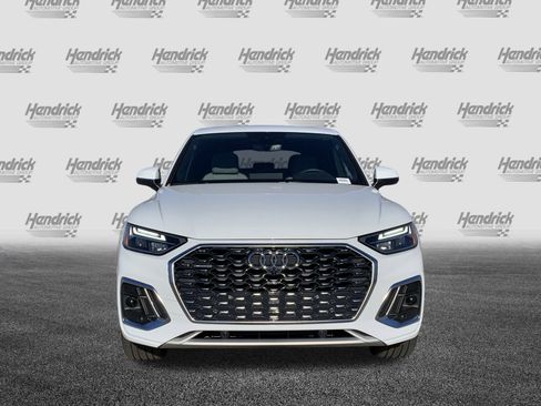 Certified 2024 Audi Q5 2.0T Premium Plus w/ Premium Plus Package image 3