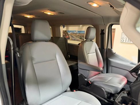 Used 2019 Ford Transit 150 XL RWD image 41