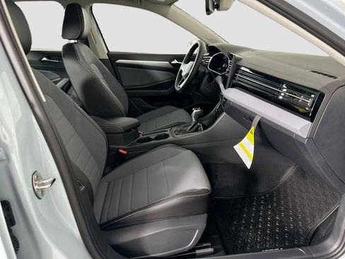 New 2025 Volkswagen Jetta SE image 22