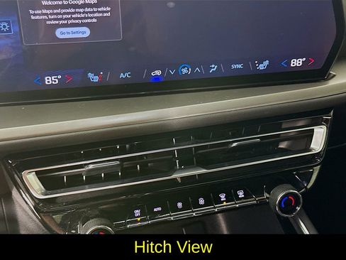 Used 2024 Chevrolet Traverse LT w/ Midnight/Sport Edition image 22