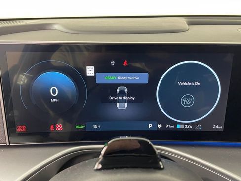 New 2026 Hyundai Ioniq 9 Limited AWD/4WD image 3
