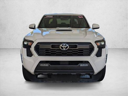 Used 2024 Toyota Tacoma TRD Sport RWD image 2