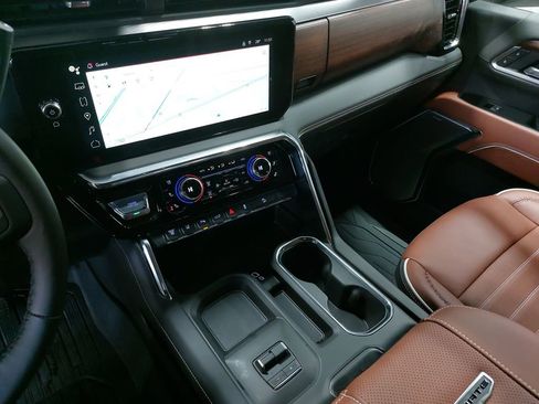 New 2026 GMC Sierra 2500 Denali Ultimate AWD/4WD image 25