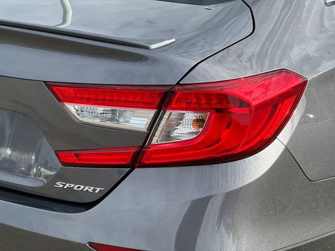 Used 2019 Honda Accord Sport image 24