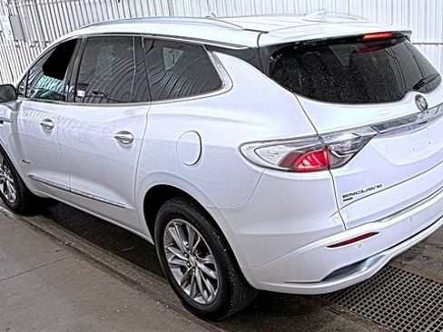 Used 2022 Buick Enclave Avenir w/ Trailering Package, 5000 lbs. AWD/4WD image 8