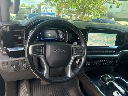 Used 2024 Chevrolet Silverado 1500 RST RWD image 7