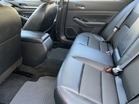 Used 2025 Nissan Altima 2.5 SR FWD image 14