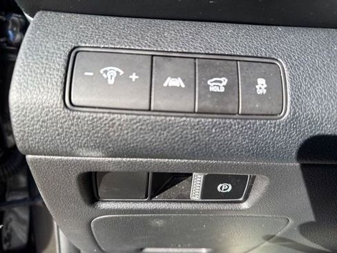 Used 2023 Hyundai Santa Fe SEL image 14