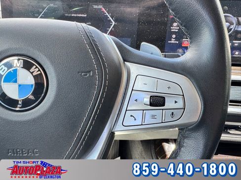 Used 2025 BMW X7 xDrive40i AWD/4WD image 26