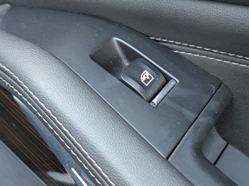 Used 2023 BMW X5 sDrive40i RWD image 36
