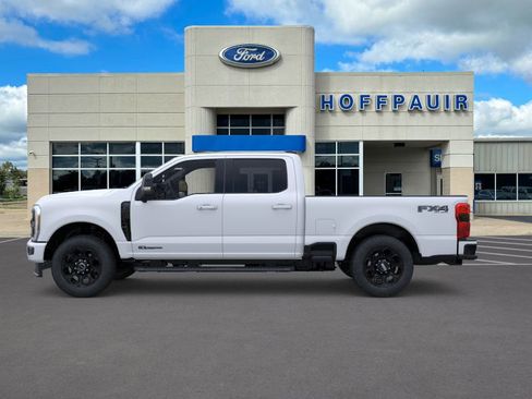 New 2026 Ford F250 Lariat w/ Black Appearance Package image 3