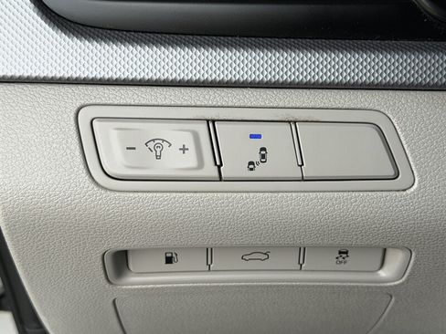 Used 2019 Hyundai Sonata SE FWD image 24