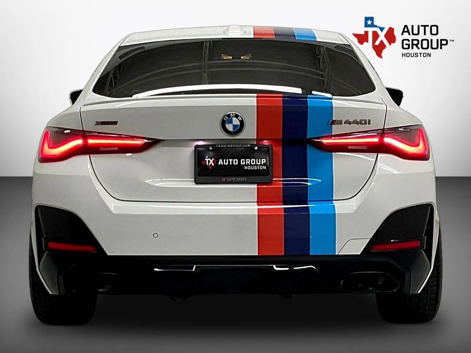Used 2022 BMW M440i xDrive Gran Coupe w/ Shadowloine Package AWD/4WD image 8
