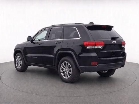 Used 2020 Jeep Grand Cherokee Laredo RWD image 5
