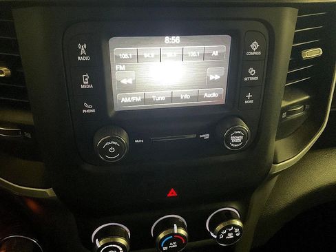 Used 2020 RAM 1500 Big Horn w/ Trailer Tow Group image 18