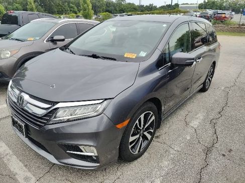 Used 2018 Honda Odyssey Elite image 4