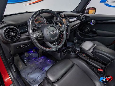 Used 2017 MINI Cooper S image 14
