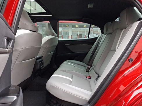 Certified 2026 Toyota Camry SE w/ Convenience Package FWD image 10