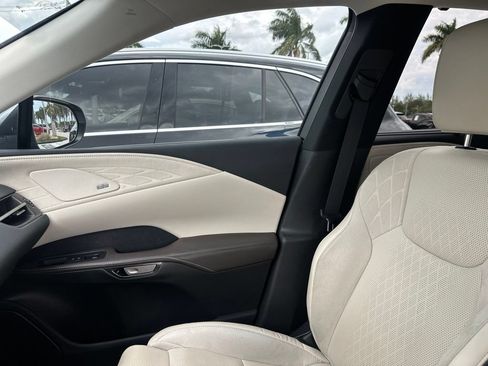 Used 2023 Lexus RX 350 FWD w/ Cold Area Package image 5