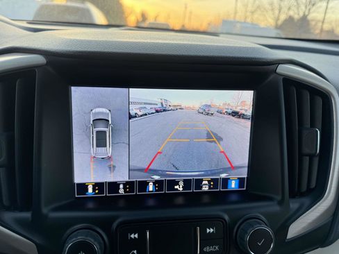 Used 2022 GMC Terrain Denali w/ Denali Premium Package image 27