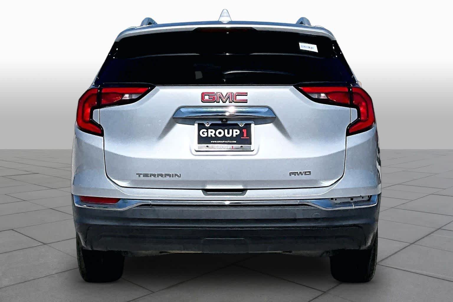 Used 2020 GMC Terrain SLT w/ Preferred Package AWD/4WD image 5