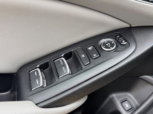 Certified 2019 Honda Accord Touring image 19