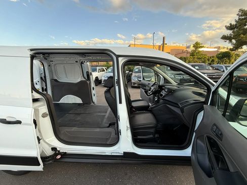 Used 2020 Ford Transit Connect XL FWD image 17
