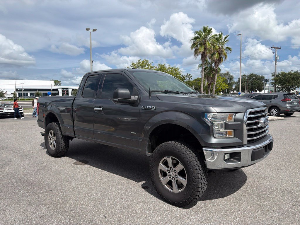 Used 2017 Ford F150 XLT w/ Equipment Group 302A Luxury RWD image 14