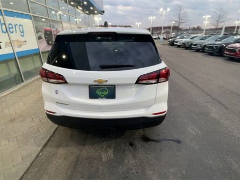 Certified 2022 Chevrolet Equinox LS w/ LS Convenience Package image 7