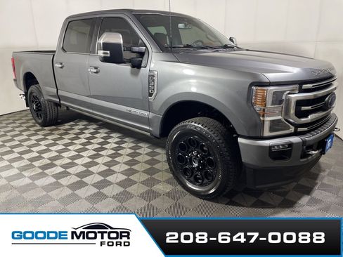 Used 2022 Ford F350 Platinum image 2