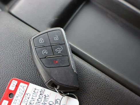 Used 2023 Chevrolet Silverado 1500 Custom image 15