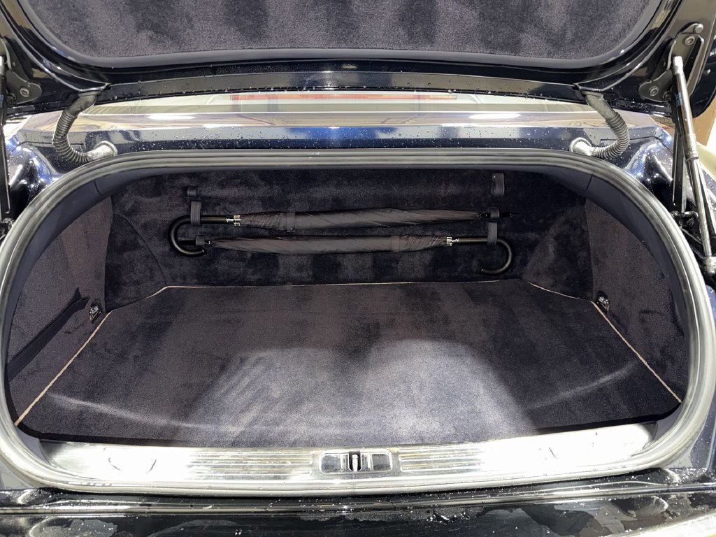 Used 2016 Bentley Mulsanne RWD image 21