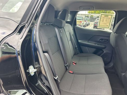 Used 2025 Nissan Kicks S FWD image 25