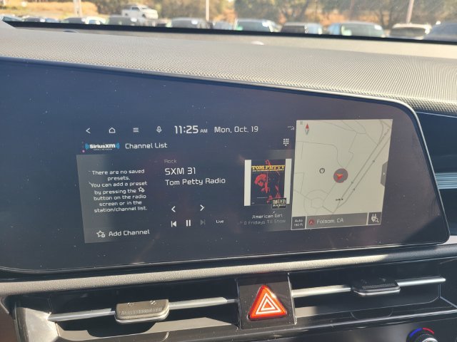 Used 2024 Kia Niro Wind FWD image 22