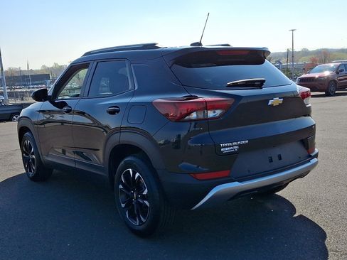 Certified 2023 Chevrolet TrailBlazer LT w/ Convenience Package image 4