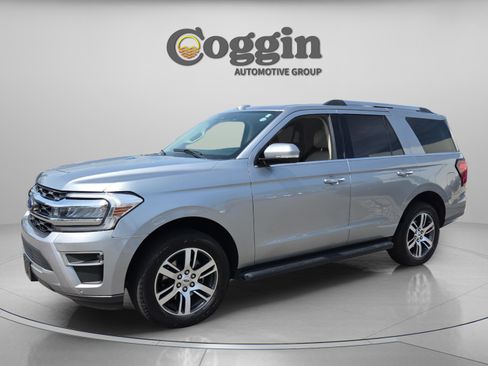Used 2024 Ford Expedition Limited AWD/4WD image 1